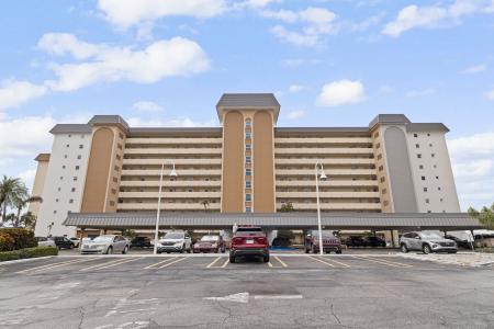 5130 Brittany Dr. S #807, St Petersburg Beach, פלורידה 33715, ארצות הברית של אמריקה