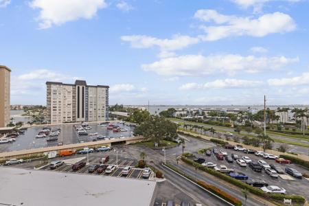 5130 Brittany Dr. S #807, St Petersburg Beach, פלורידה 33715, ארצות הברית של אמריקה