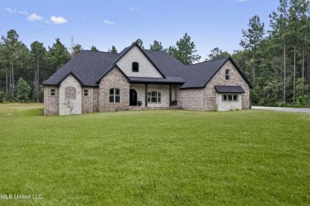 17341 Doc Lizana Road, Gulfport, Mississippi 39503, Estados Unidos