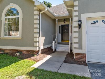 111 Birkdale Drive, Salisbury, צפון קרוליינה 28144, ארצות הברית של אמריקה 