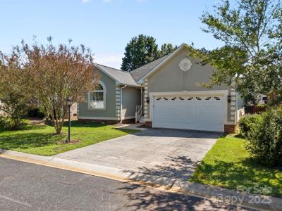 111 Birkdale Drive, Salisbury, צפון קרוליינה 28144, ארצות הברית של אמריקה 