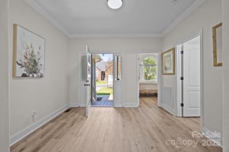 111 Birkdale Drive, Salisbury, צפון קרוליינה 28144, ארצות הברית של אמריקה 