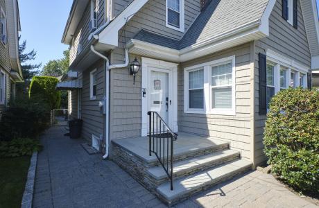 20 Geranium Ave, Floral Park, ניו יורק 11001, ארצות הברית של אמריקה