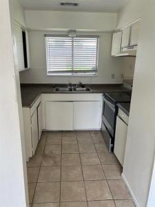 4315 Woodmont, South Houston, Texas 77045, Stati Uniti