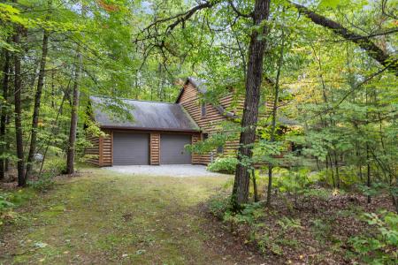 W2162 Otter Ponds Road, Keshena, Wisconsin 54135, USA