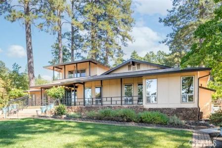 6090 Rossi Way, Paradise, 加州 95969, 美國