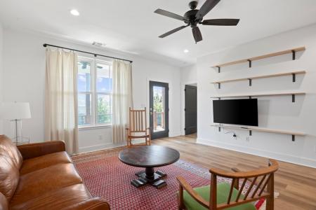 109 Feather Way, Fredericksburg, Texas 78624, Estados Unidos