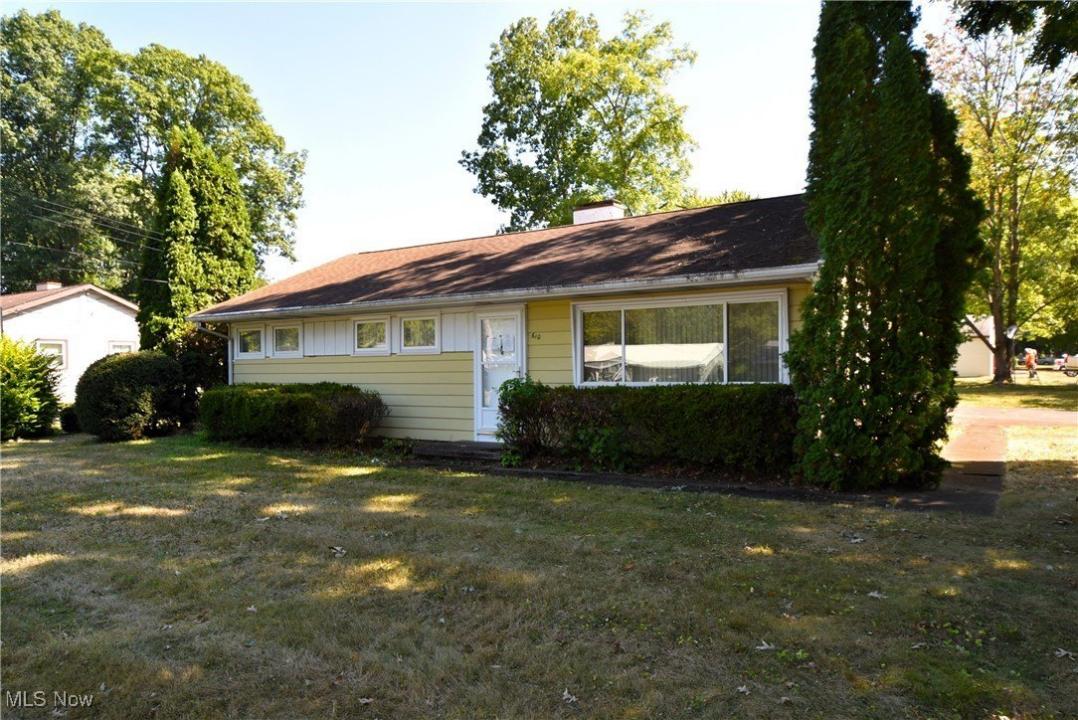 610 Clifton Drive NE, Howland, Ohio 44484, Stati Uniti