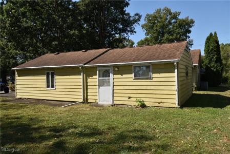 610 Clifton Drive NE, Howland, Ohio 44484, Stati Uniti