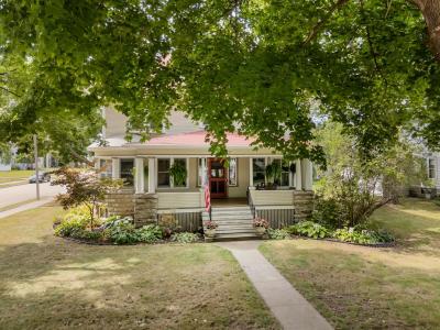 1757 Doty Street, Oshkosh, Wisconsin 54902-6947, USA