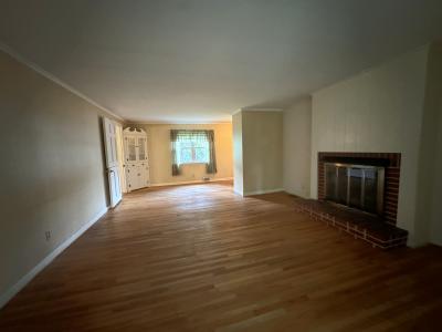 132 White Springs Road, Genewa, Nowy Jork 14456, USA