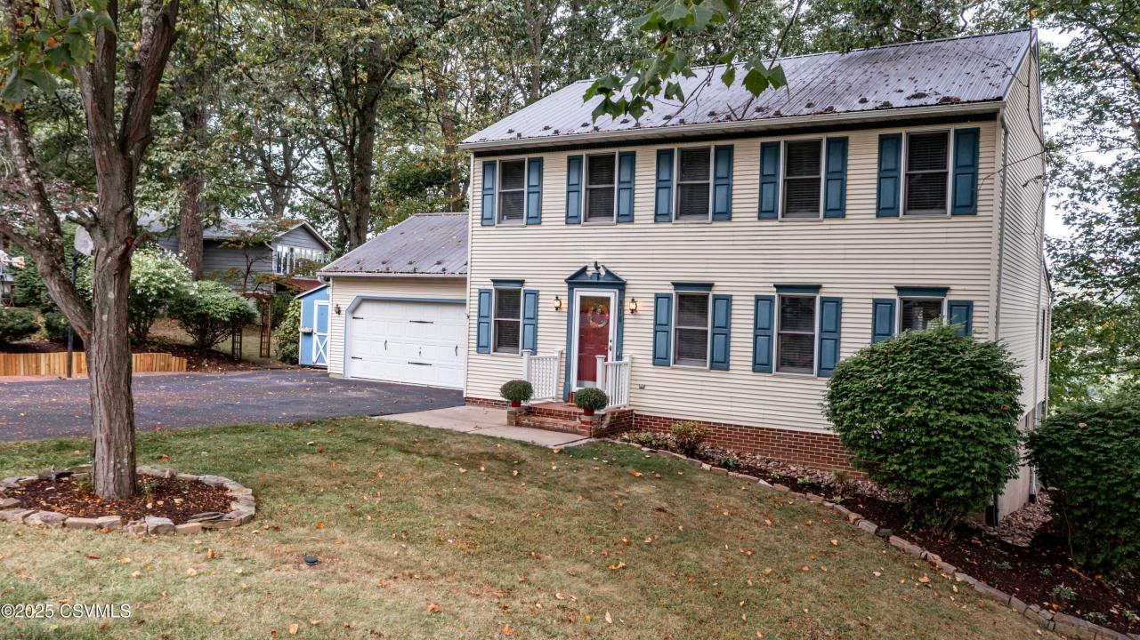 215 River Drive, Bloomsburg, Pennsylvania 17815