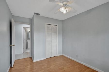 521 SW 83rd Avenue, North Lauderdale, Florida 33068, USA