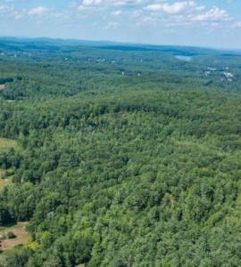 2 Melissa Drive, Lewiston, 緬因州 04240, 美國