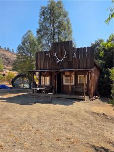 87573 Oak Street, Parkfield, Califórnia 93465, Estados Unidos