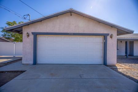 7795 Oakwood, Hesperia, Californie 92345, États-Unis