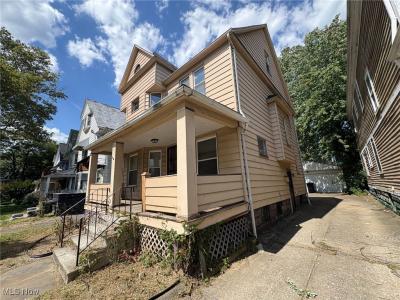 9921 Hampden Avenue, Cleveland, אוהיו 44108, ארצות הברית של אמריקה