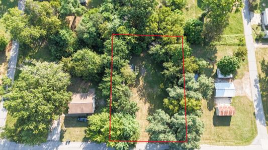 812 N Moulton, Moberly, Missouri 65270, USA