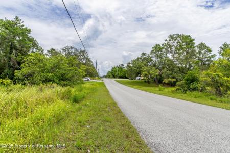0 Bahama Swallow Avenue, Weeki Wachee, Florida 34613