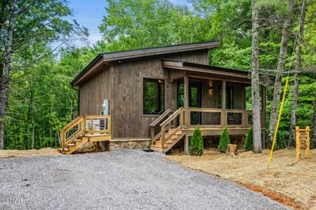 2807 Teaberry Hill Way, Sevierville, Tennessee 37862