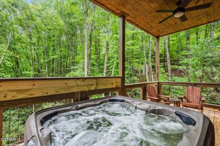 2807 Teaberry Hill Way, Sevierville, Tennessee 37862