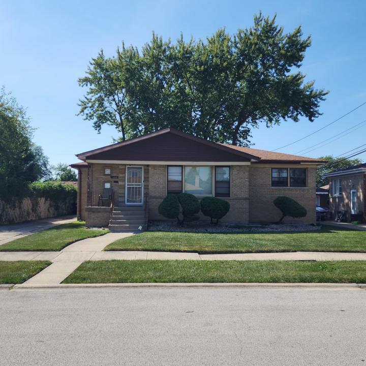 16646 Maryland Avenue, South Holland, Illinois 60473