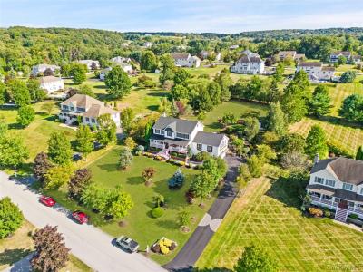 49 Cunningham Dr, Lagrangeville, ניו יורק 12540, ארצות הברית של אמריקה