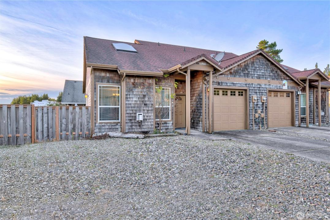 138 28th St NW, Long Beach, ワシントン 98631, アメリカ合衆国