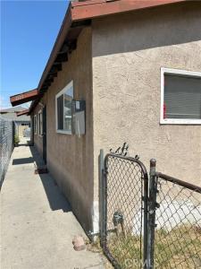 1233 West 33rd Street, Long Beach, California 90810, USA