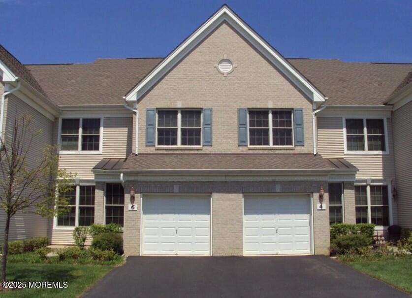 6 Fells Drive, Manalapan, New Jersey 07726