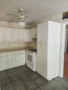 3416 Hedrick Street, Fort Worth, טקסס 76111, ארצות הברית של אמריקה