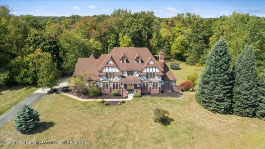 9760 Blue Heron Drive, Eaton Rapids, Michigan 48827, USA