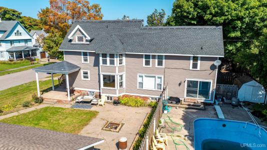 220 Iroquois, Laurium, Michigan 49913, USA