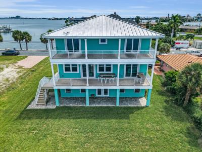 339 55th Ave, St Pete Beach, Flórida 33706, Estados Unidos