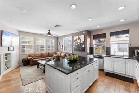 22 Arlington St, Ladera Ranch, California 92694, USA