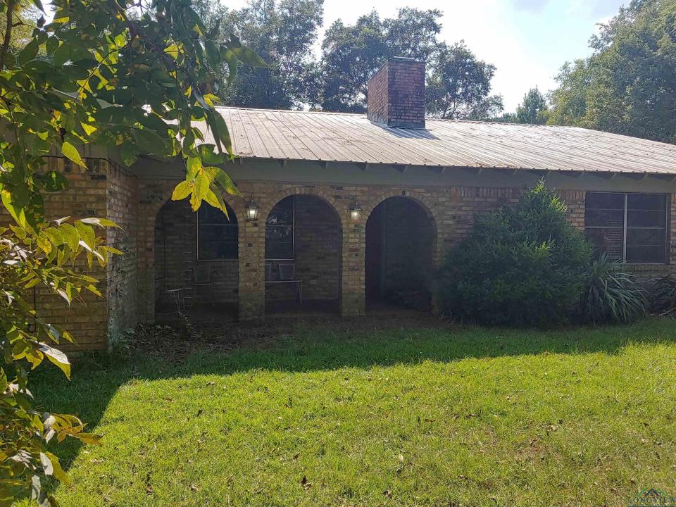 817 Cypress Drive, Karnack, Texas 75661