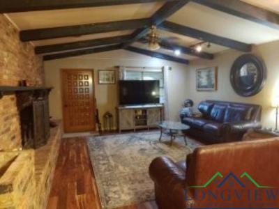 817 Cypress Drive, Karnack, Texas 75661