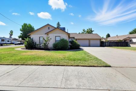 881 Gill Way, Chowchilla, Califórnia 93610, Estados Unidos