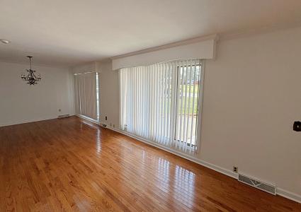 1516 Jan Ann Court, וושינגטון, אינדיאנה 47501, ארצות הברית של אמריקה