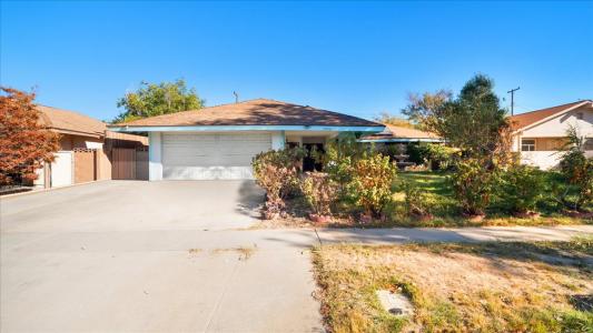 37916 E 26th, Palmdale, California 93550