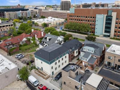 240 Mack Avenue Avenue, Detroit, Michigan 48201, USA