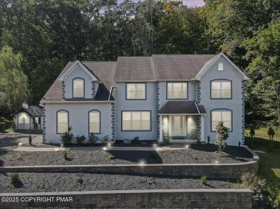 386 Shawnee Valley Drive, East Stroudsburg, Pennsylvania 18302