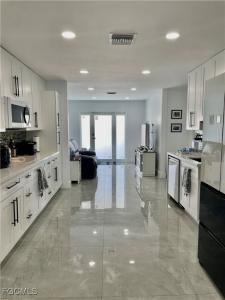 2351 Oleander Street, St James City, 佛罗里达州 33956, 美国