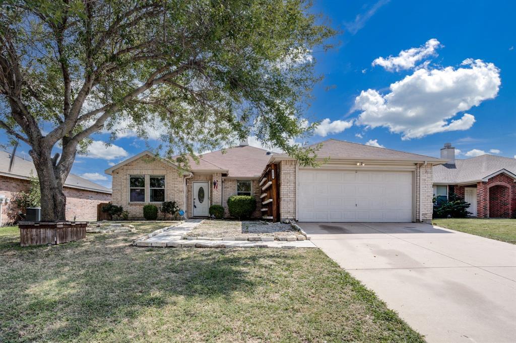 2219 Zion Hill, Grand Prairie, Texas 75052, USA