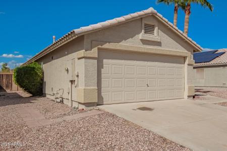 11016 W LANE Avenue, Glendale, Arizona 85307