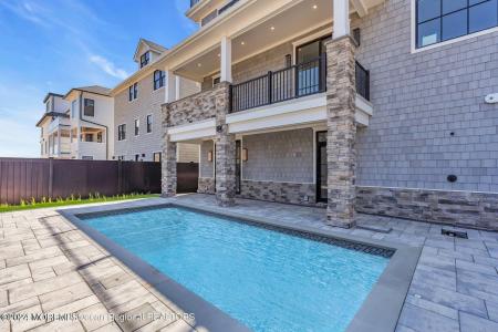 13 Ocean Terrace, Long Branch, 新泽西州 07740, 美国