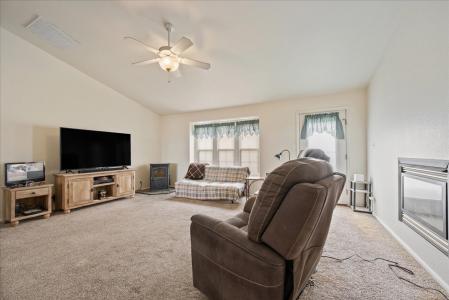 3726 Chuckwagon Rd, Cheyenne, Wyoming 82009