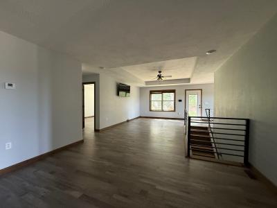 207 Juniper Avenue, Cabool, Missouri 65689, USA