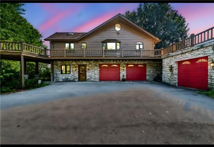 260 Jennie Dr, North Huntingdon, 宾夕法尼亚州 15642, 美国