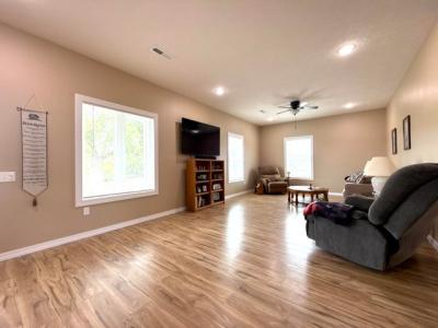 631 Spring Valley Drive, Mammoth Spring, アーカンソー 72554, アメリカ合衆国